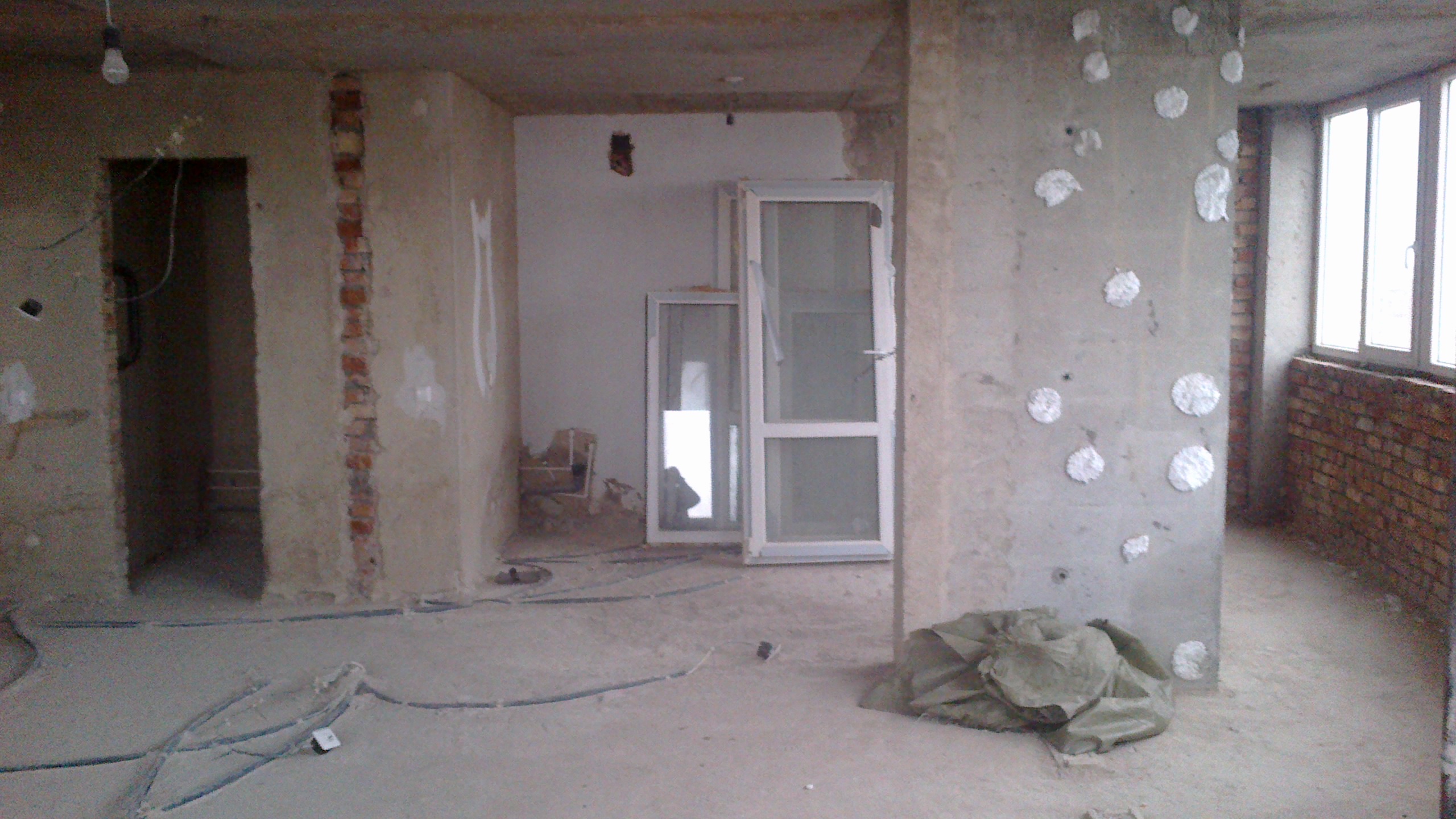 Снос кирпичной перегородки в сталинском доме